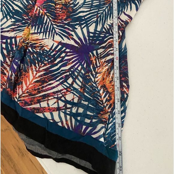 Kimono Twist Front Tropical Cover-Up - Picture 5 of 6